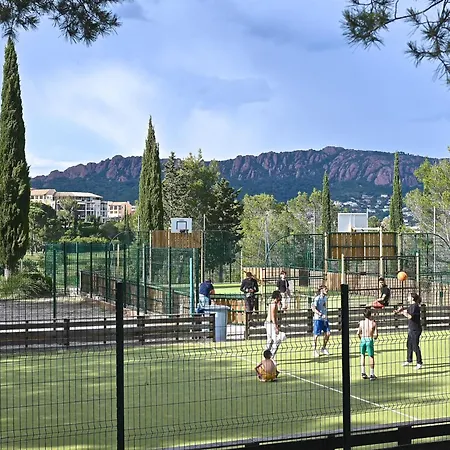 Le Hameau - L1 310 By Interhome Saint-Raphael (Var)